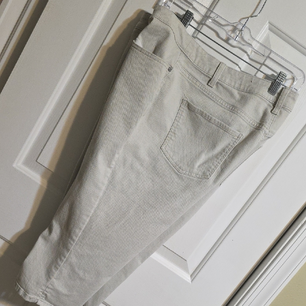 Talbots Khaki Denim Pedal Pushers